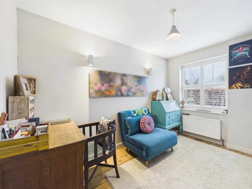 Old Cheltenham Road, Longlevens, photo 17