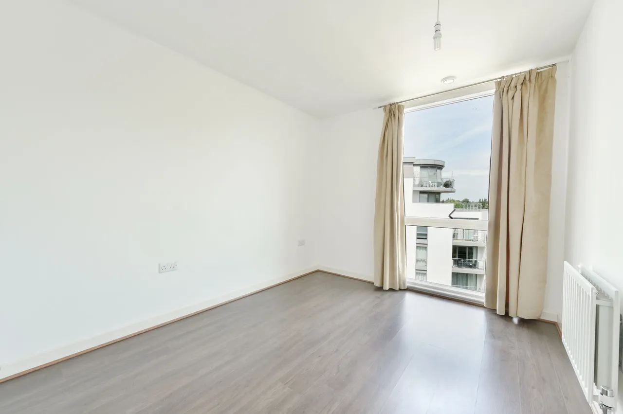 Apartment 402, Firestone House, Clayponds Lane, Brentford, photo 6