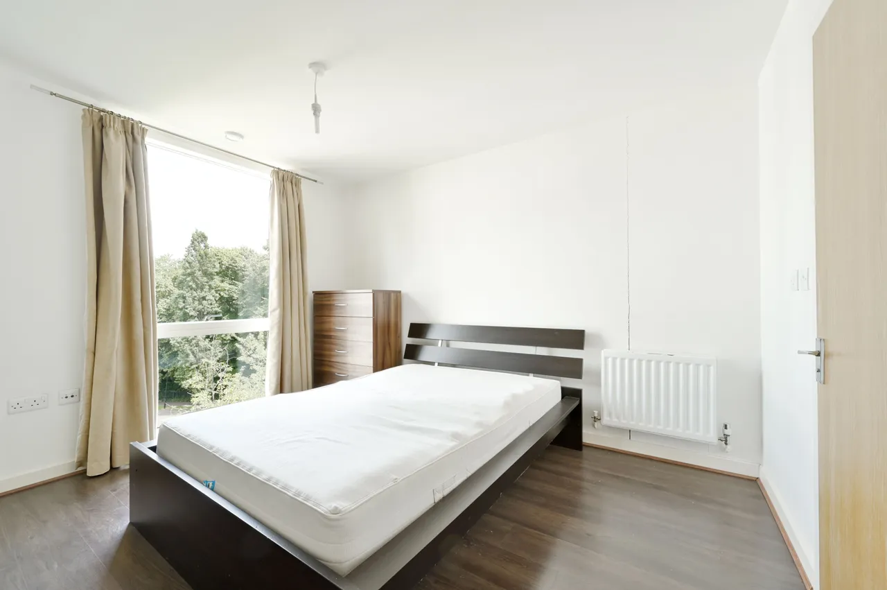 Apartment 402, Firestone House, Clayponds Lane, Brentford, photo 5