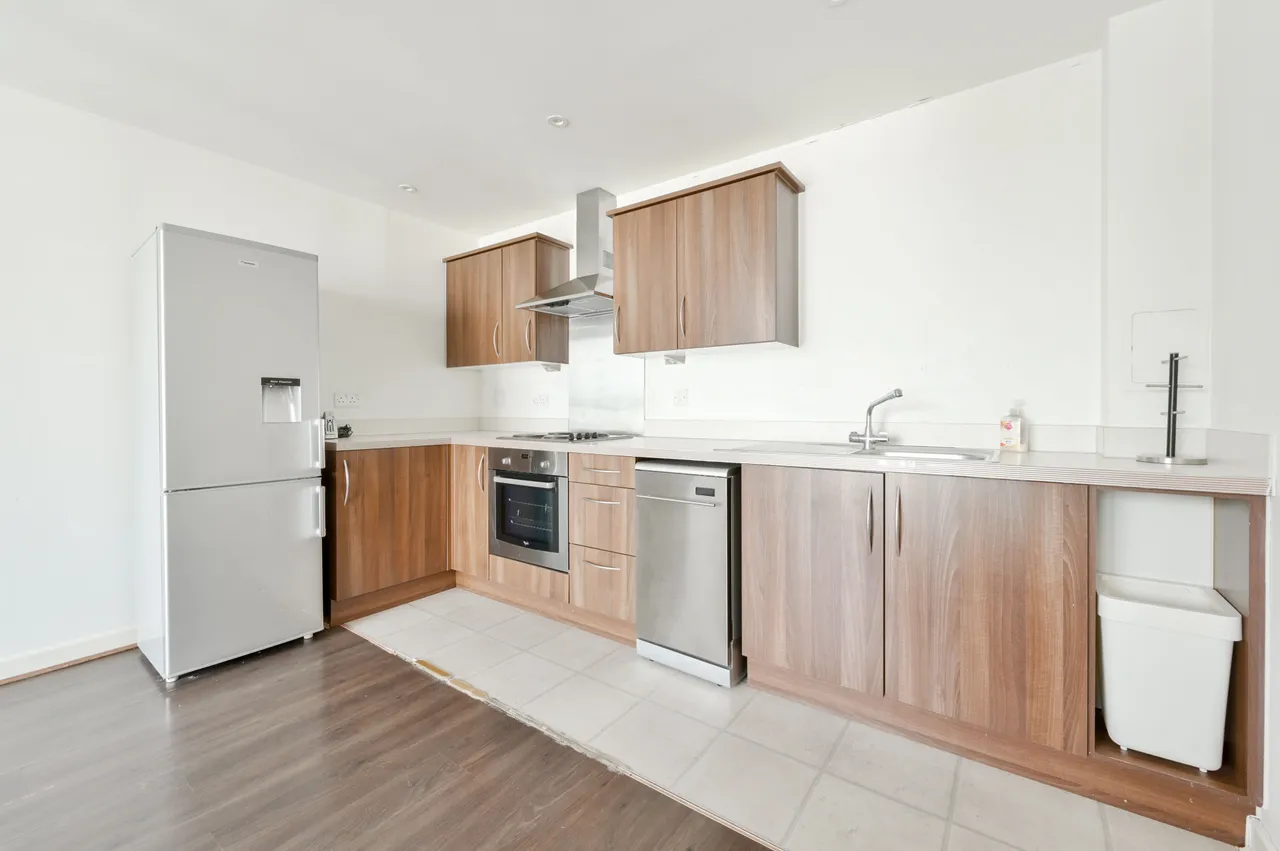 Apartment 402, Firestone House, Clayponds Lane, Brentford, photo 4