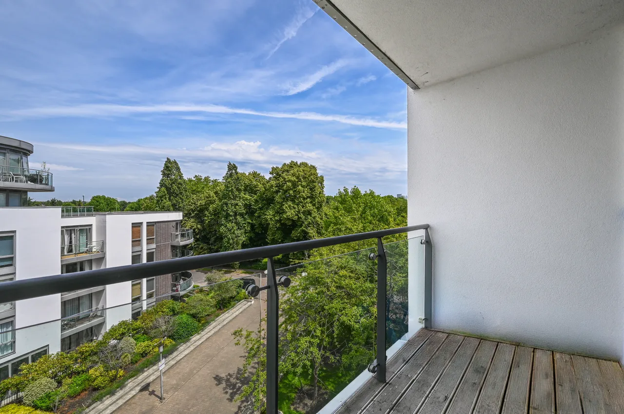 Apartment 402, Firestone House, Clayponds Lane, Brentford, photo 9