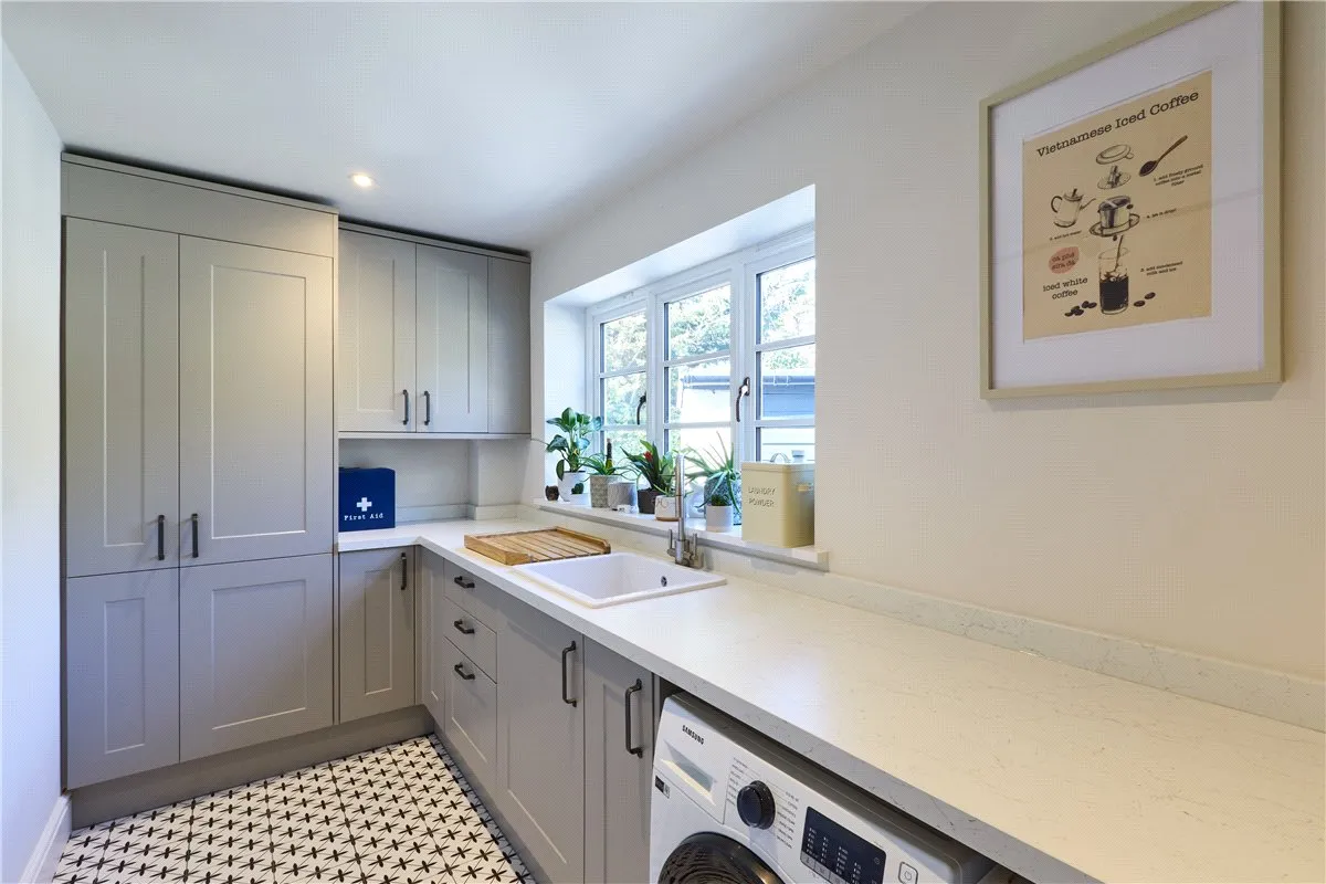 Cambridge Road, Oakington, CB24, photo 9