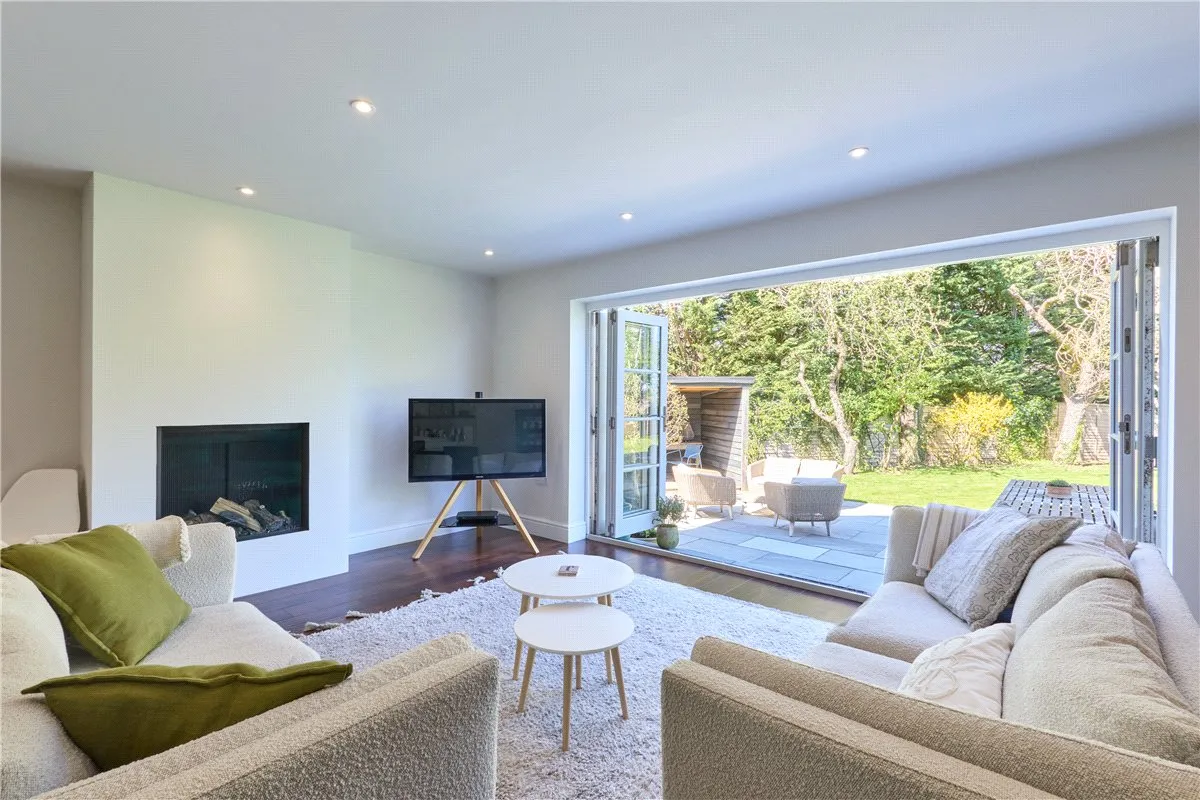 Cambridge Road, Oakington, CB24, photo 3