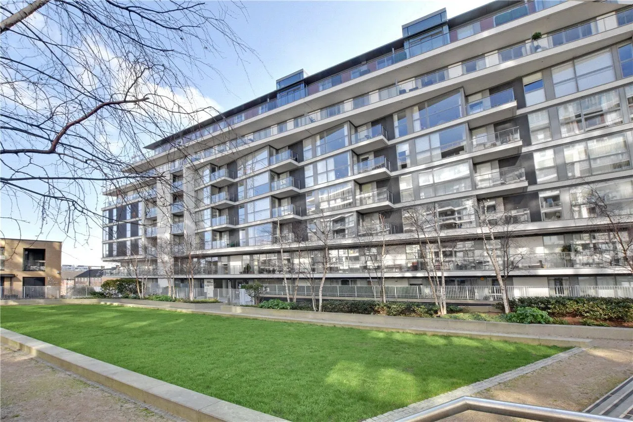 River Gardens Walk, Greenwich, SE10, photo 14
