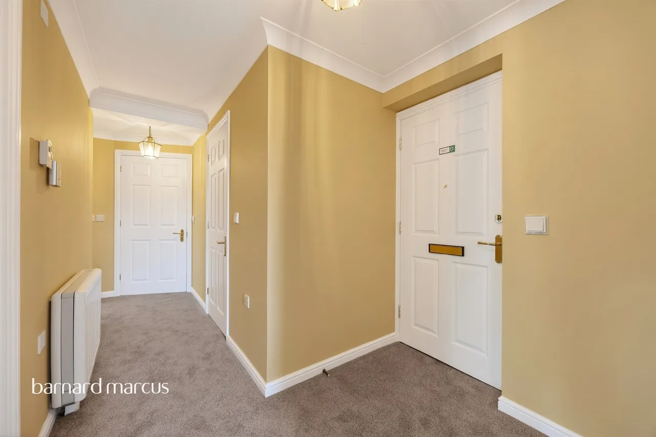 Limpsfield Road, Warlingham, CR6, photo 3