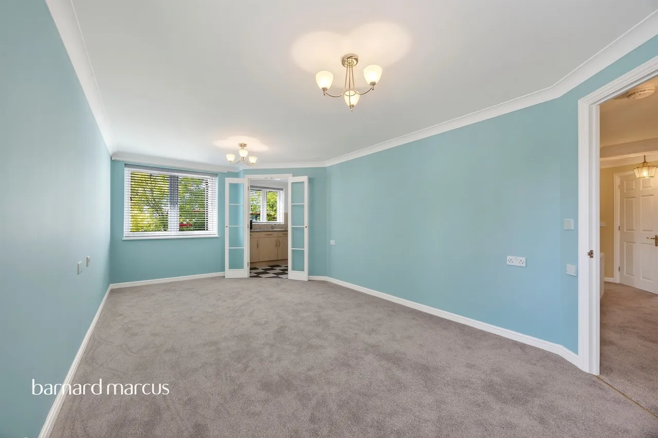Limpsfield Road, Warlingham, CR6, photo 5