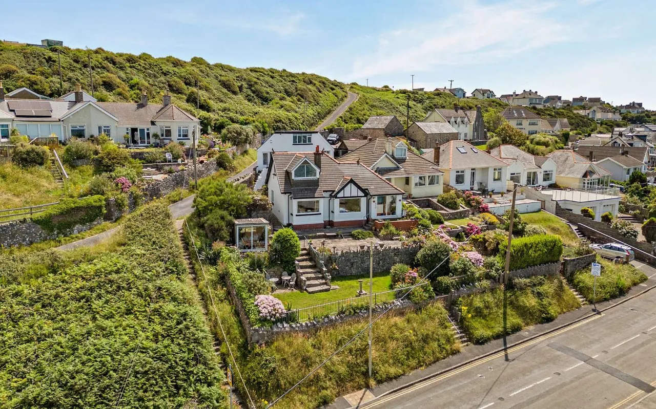 Main Road, Ogmore-by-Sea, Bridgend, Vale of Glamorgan, CF32 0PD, photo 5