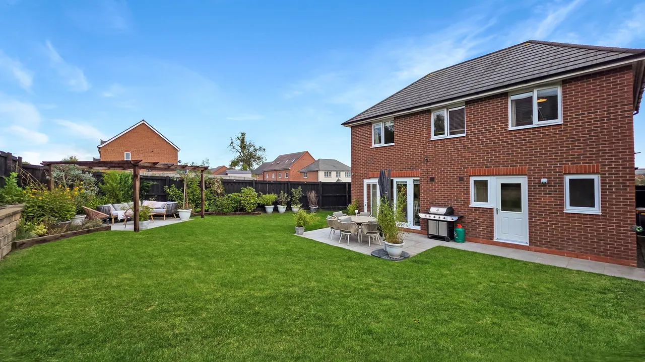 Garrett Meadow, Tyldesley, M29, photo 26