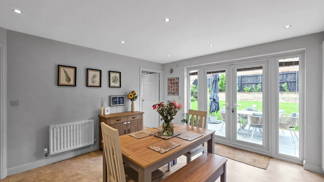 Garrett Meadow, Tyldesley, M29, photo 5