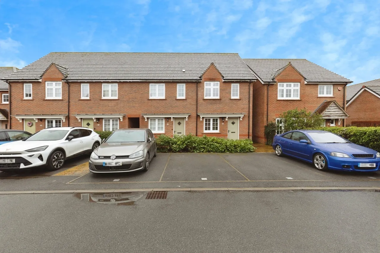 Purton Close, Hardwicke, Gloucester, Gloucestershire, GL2, photo 14