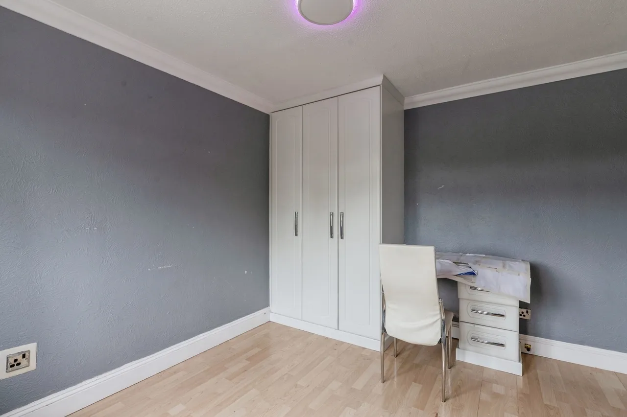Trent, East Tilbury, RM18, photo 15
