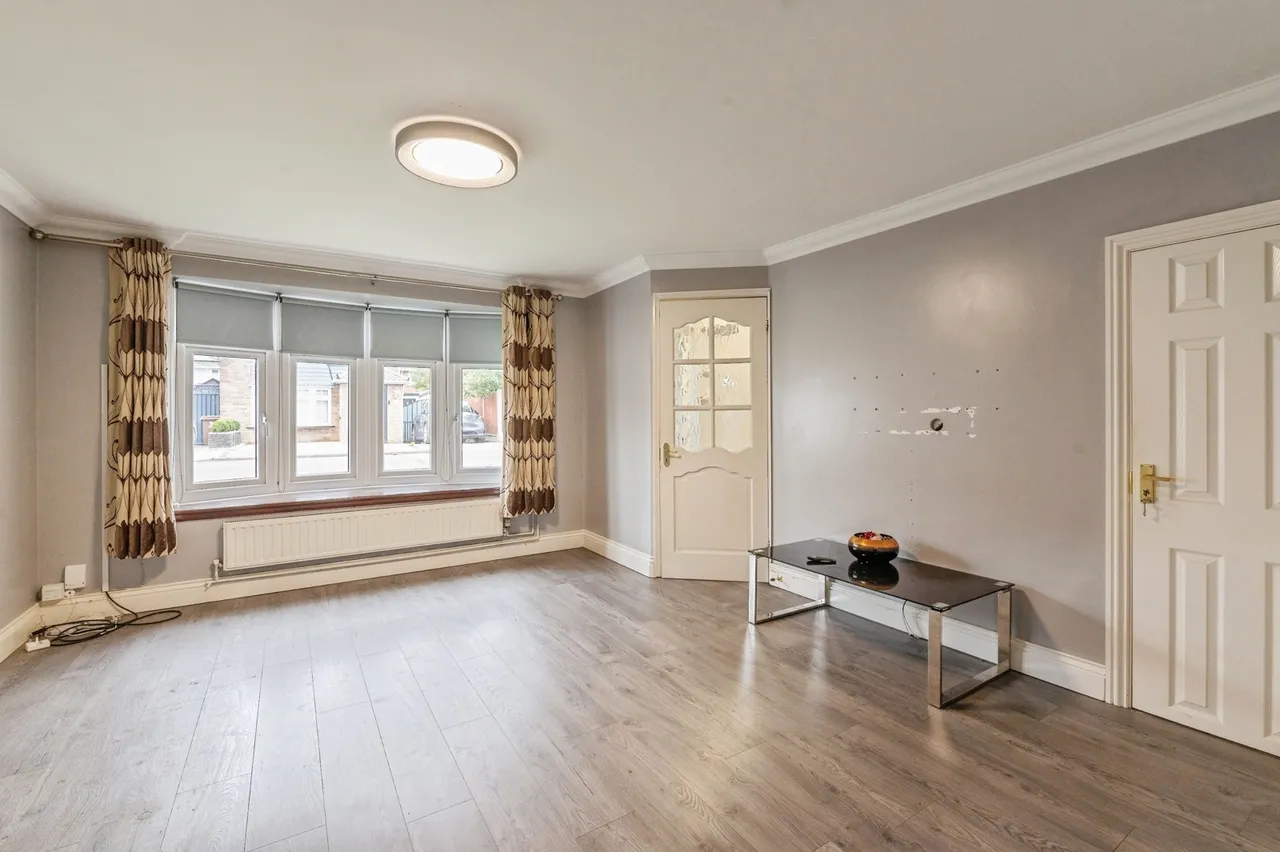 Trent, East Tilbury, RM18, photo 3