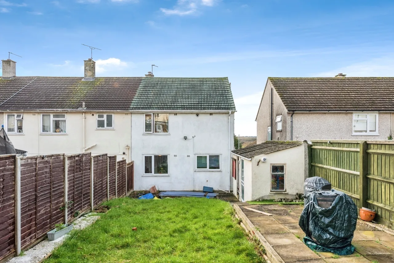 Elborough Road, Swindon, Wiltshire, SN2, photo 10