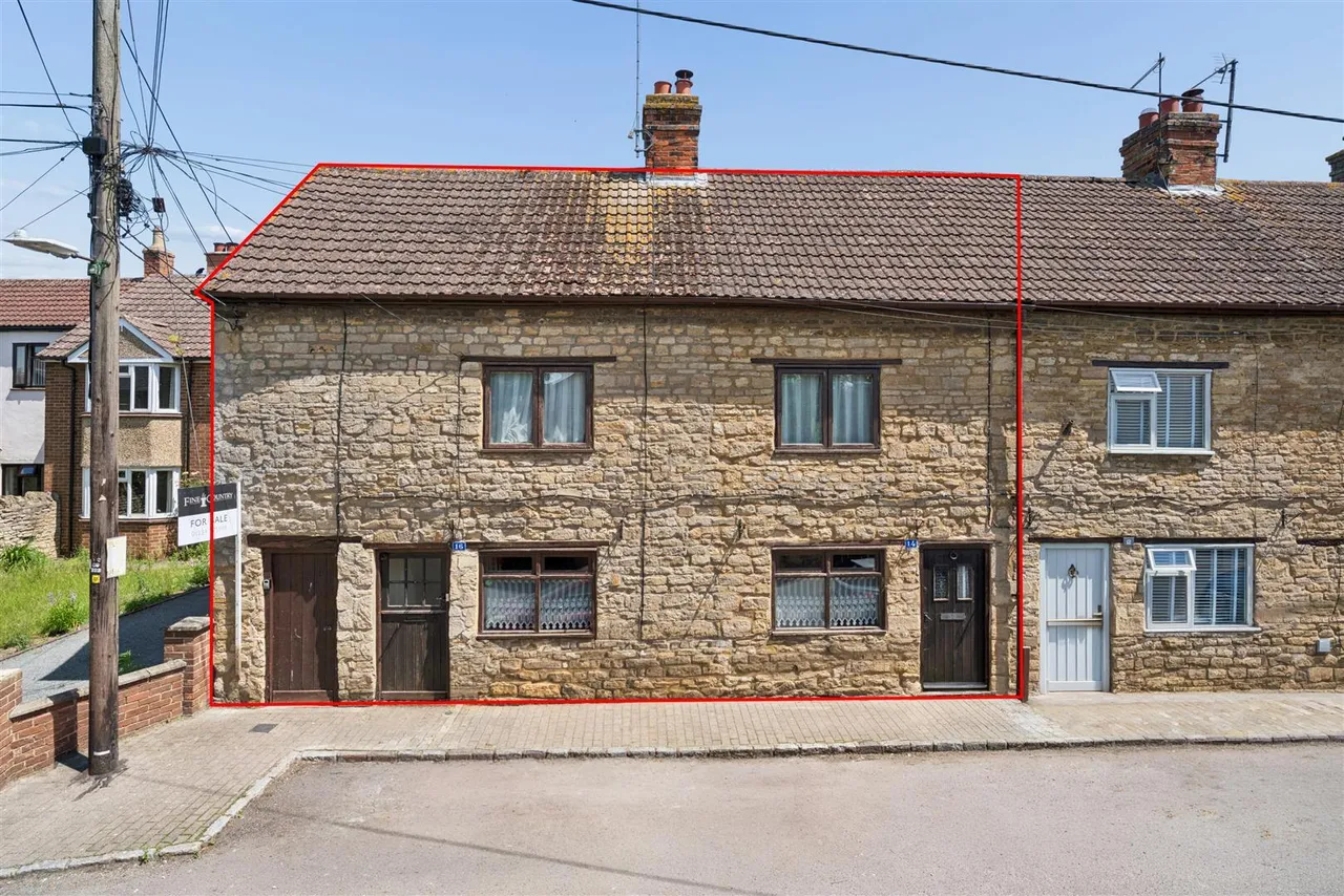4 bed house for sale, East Street, Olney