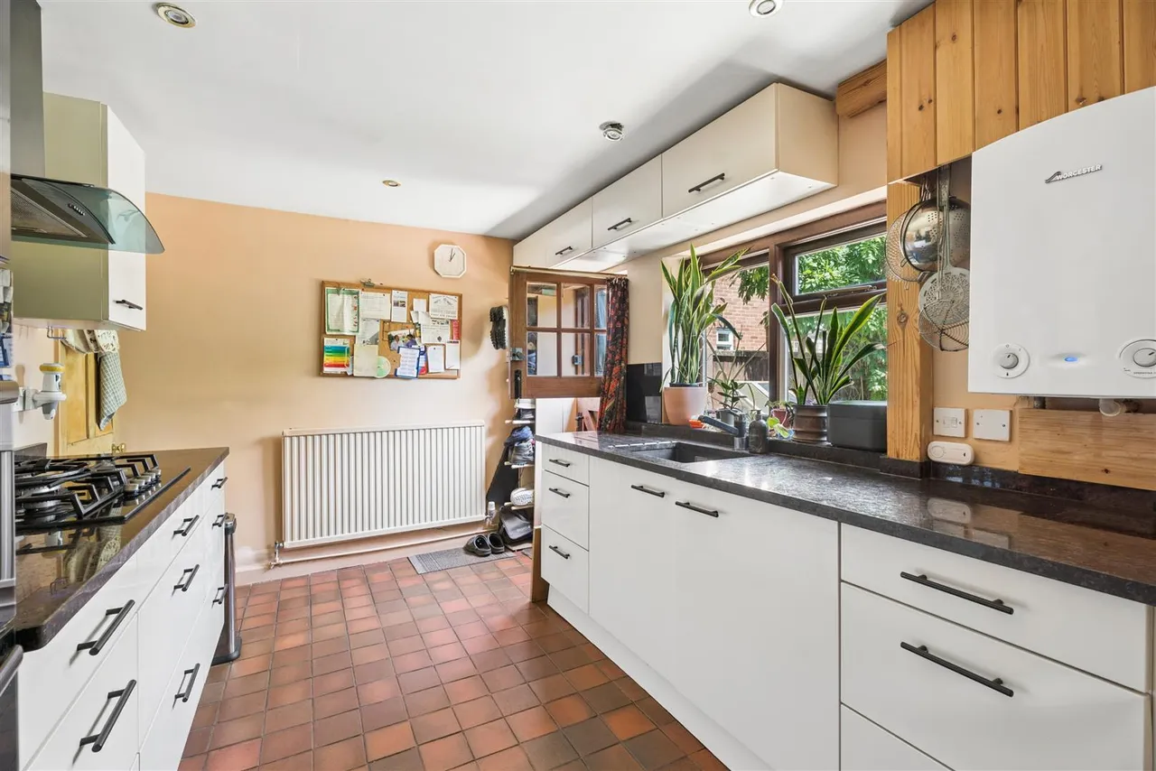 East Street, Olney, photo 5