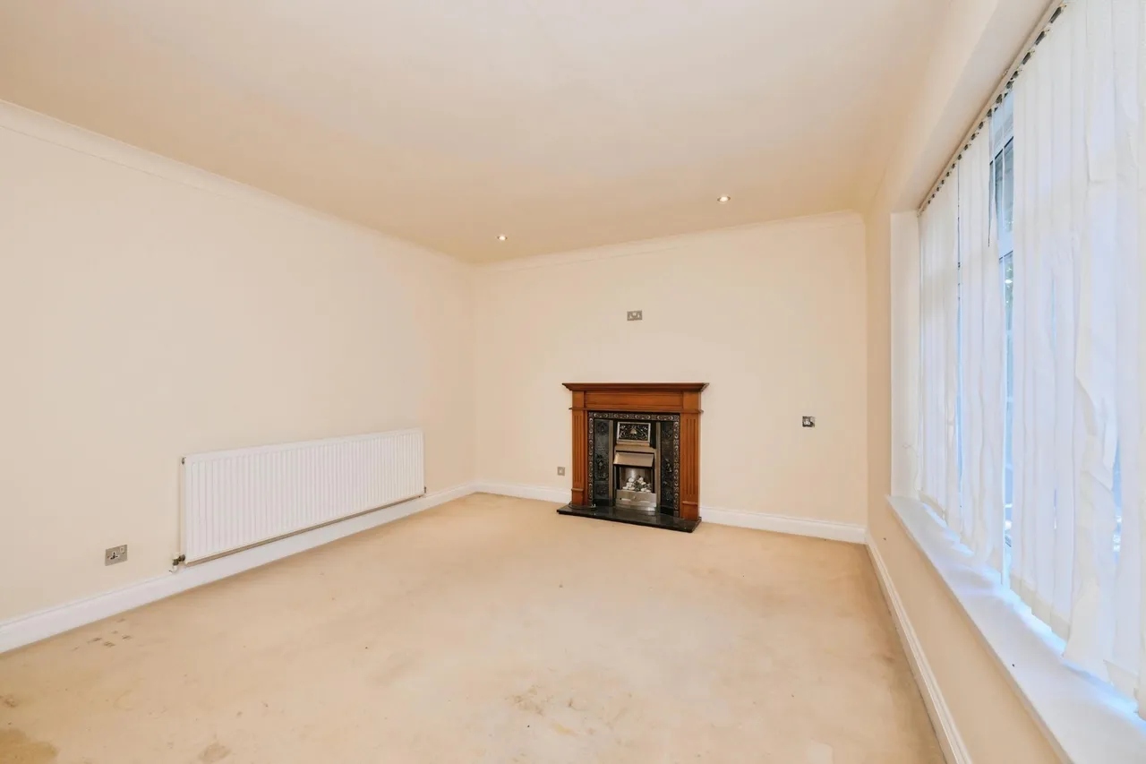 Briars Lane, Hatfield, AL10, photo 2