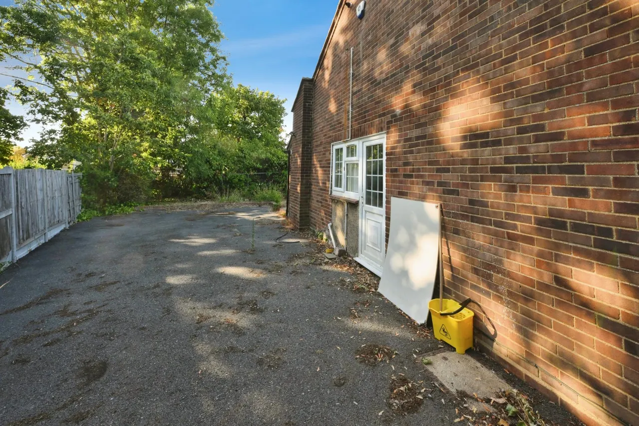 Briars Lane, Hatfield, AL10, photo 5