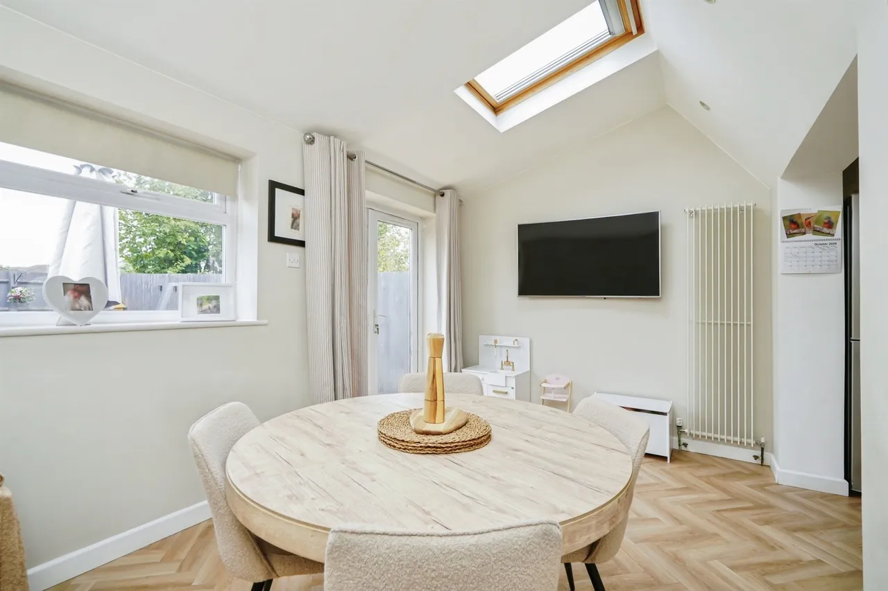 Avon Crescent, Bicester, OX26, photo 10