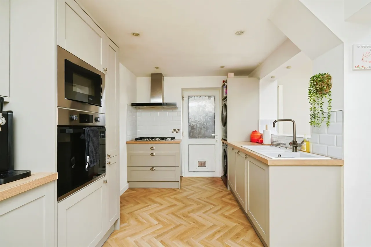 Avon Crescent, Bicester, OX26, photo 9