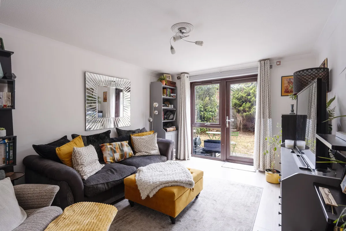 1 bed flat for sale, Granville Close, Billericay, CM12