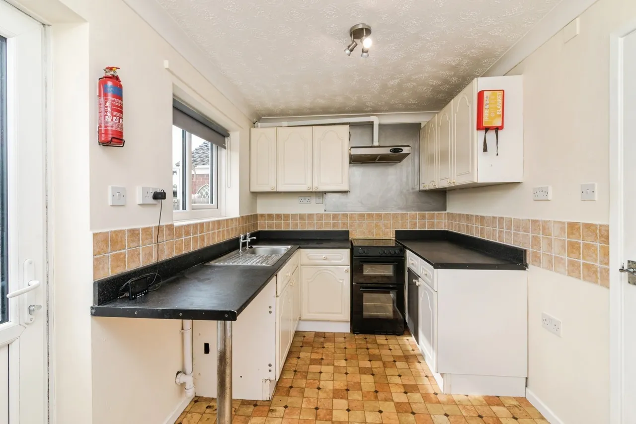 Clark Road, Ditchingham, Bungay, Norfolk, NR35, photo 4