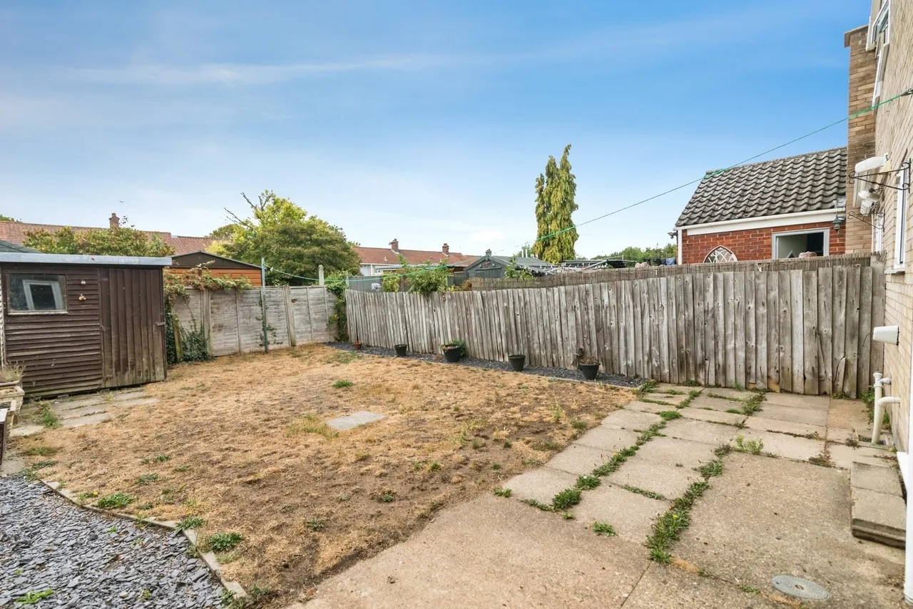 Clark Road, Ditchingham, Bungay, Norfolk, NR35, photo 2