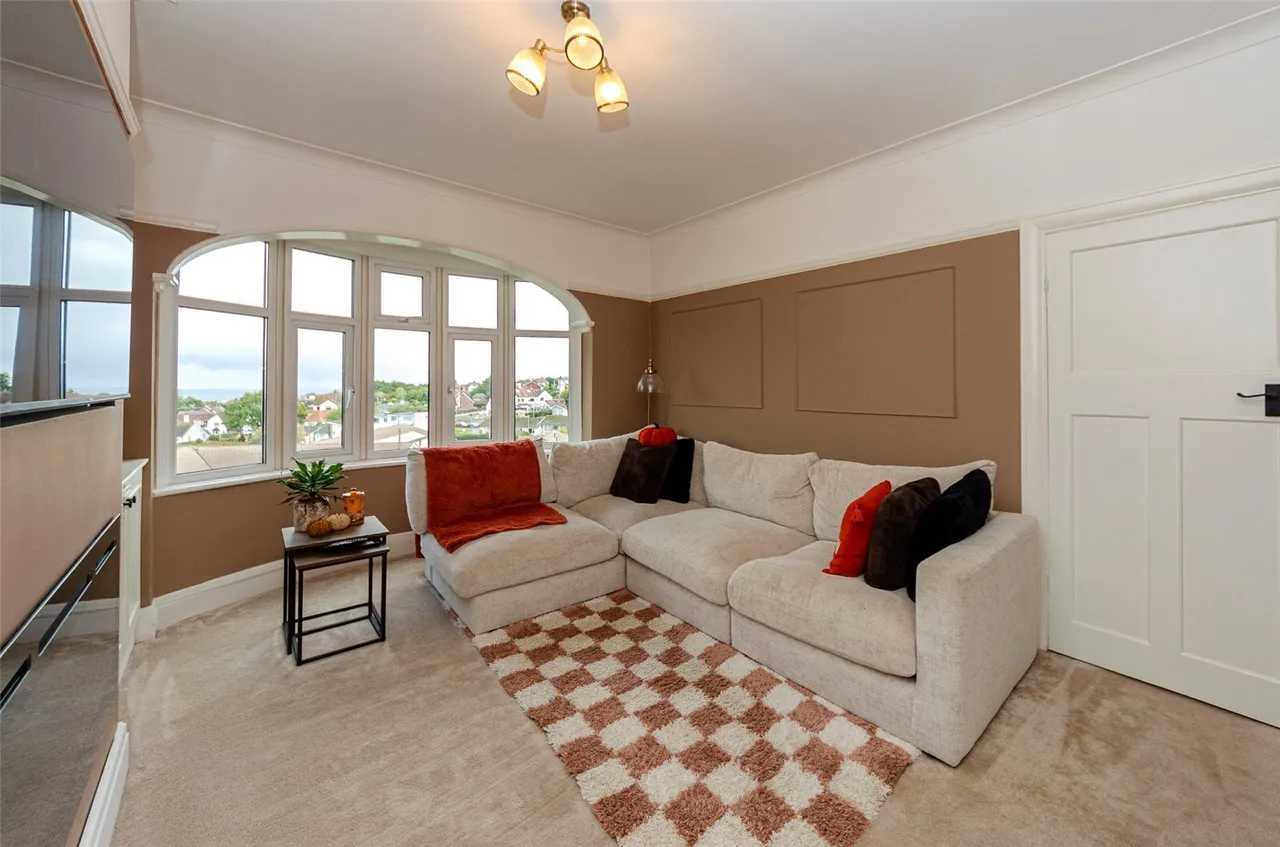 Groes Road, Colwyn Bay, LL29, photo 4