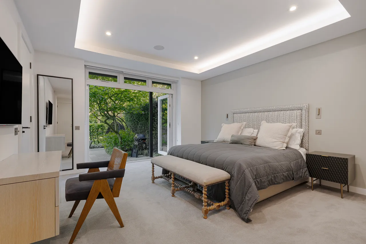 Sutherland Avenue, Little Venice, London, photo 7