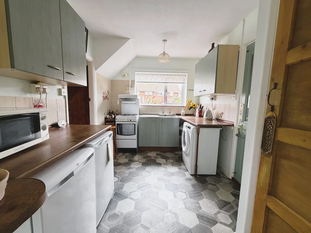 Vicarage Road, Felixstowe, Suffolk, IP11 2LR, photo 9