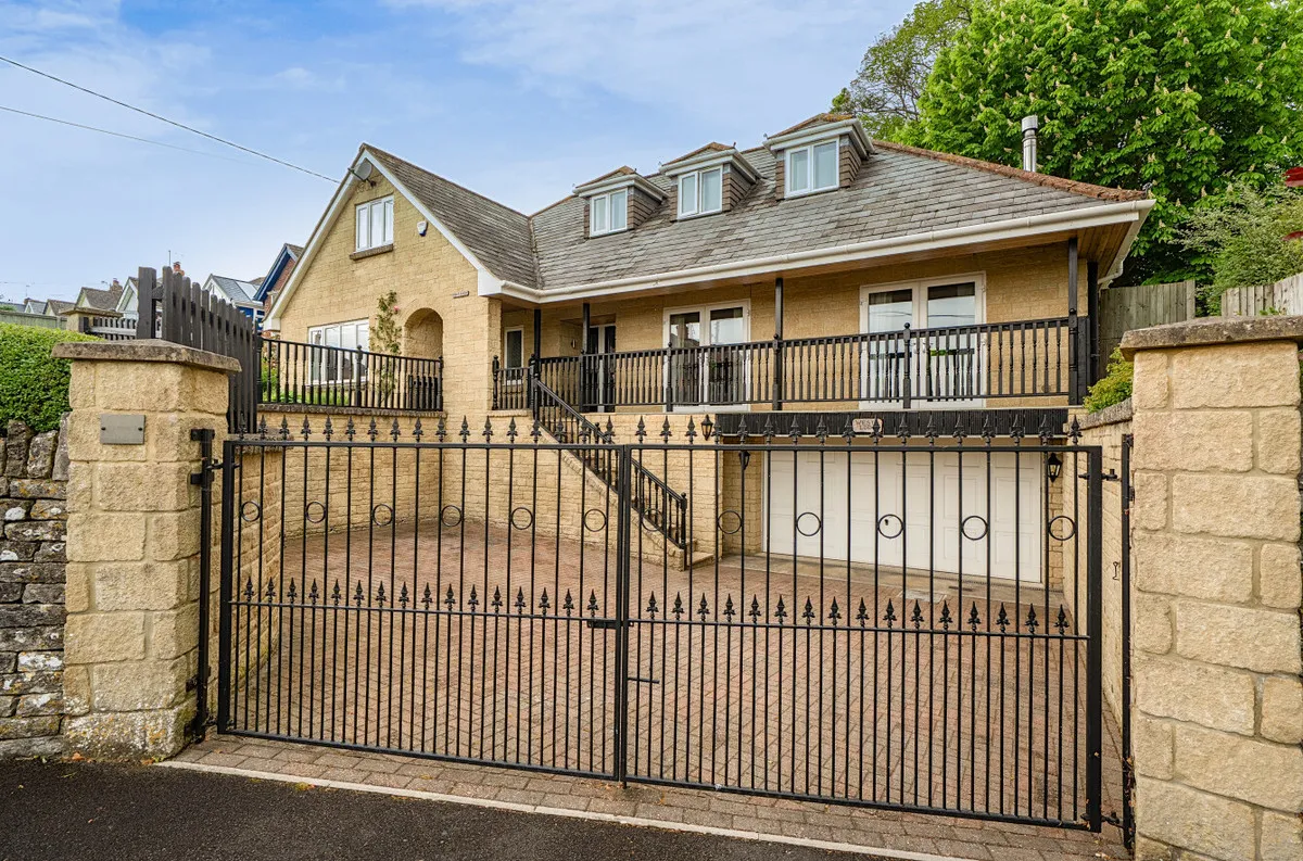4 bed house for sale, West Hill, Wincanton, BA9