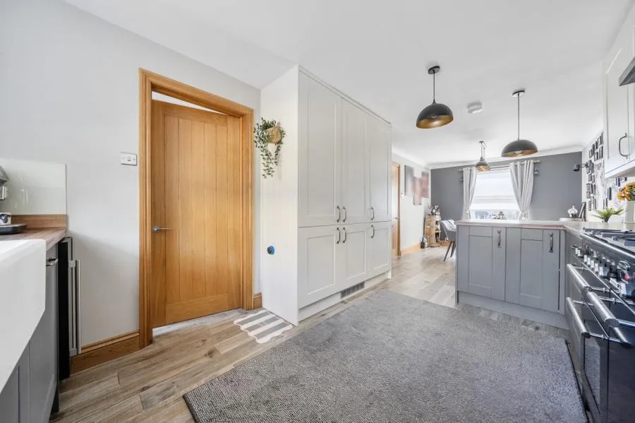 Ralegh Crescent, Witney, OX28, photo 9