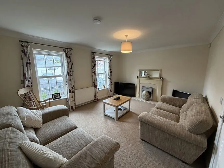 Palmer Square, Birstall, Leicestershire, LE4, photo 2