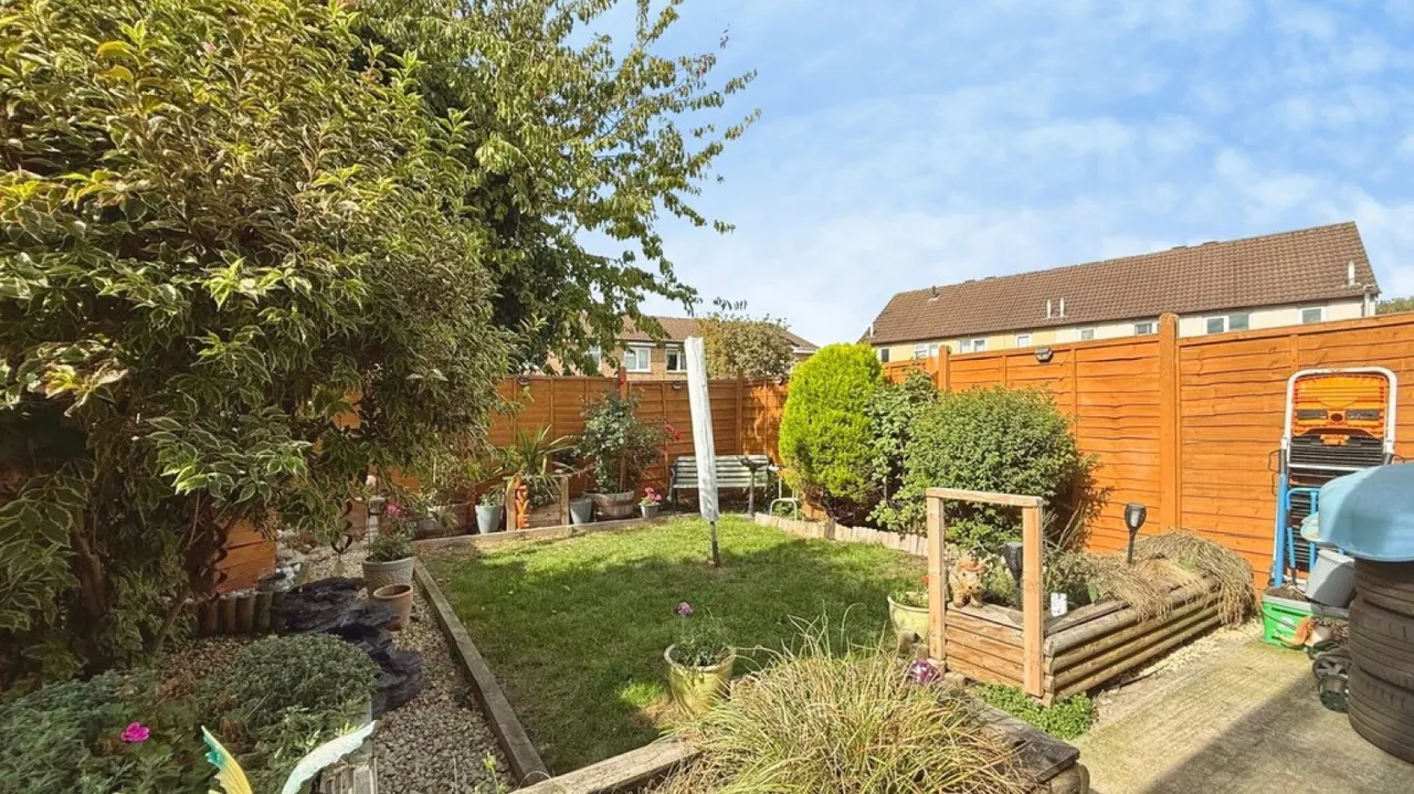 Devon Drive, Westbury, BA13, photo 2