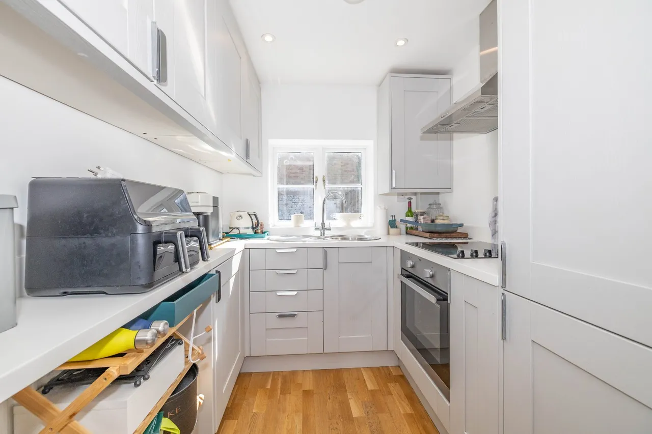 Cross Lane, Faversham, ME13, photo 6