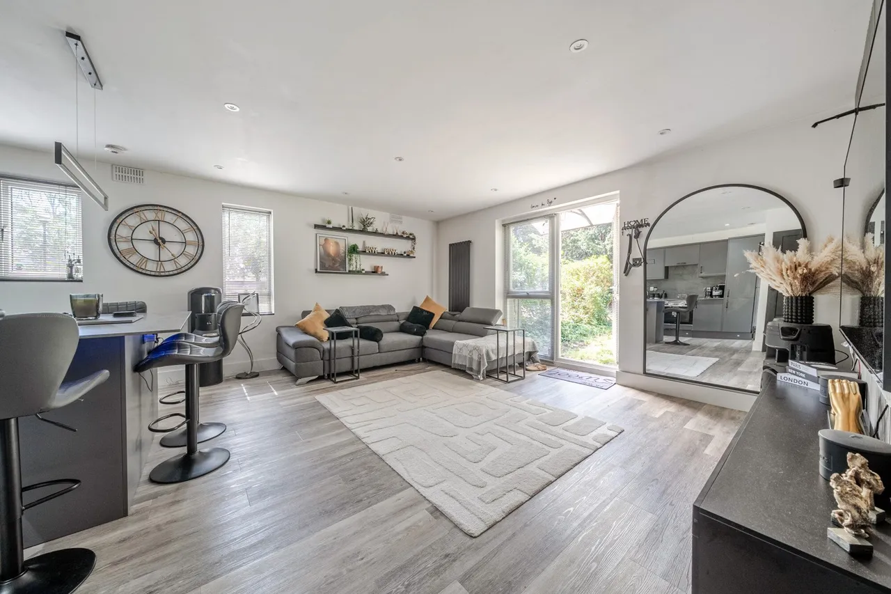 Beachborough Road, Kent, BR1, photo 9