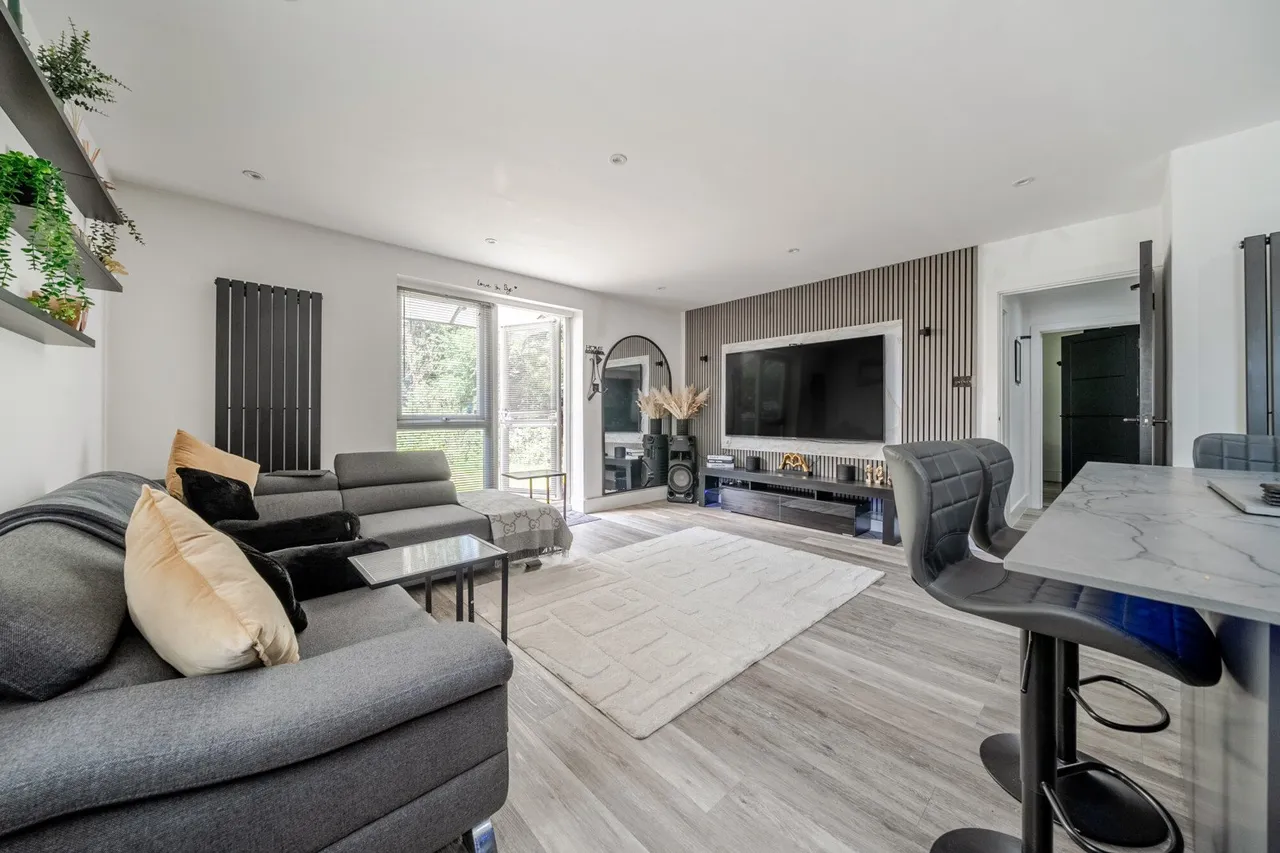 Beachborough Road, Kent, BR1, photo 2