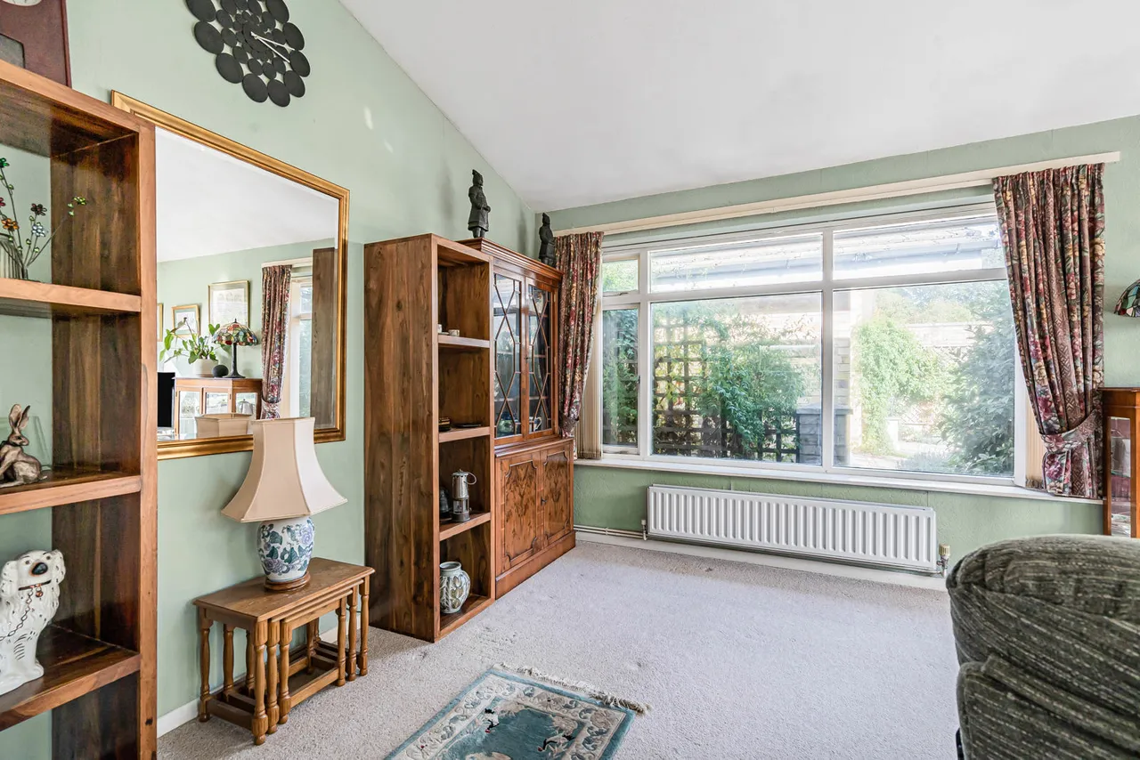 Honeypots Road, Woking, GU22, photo 7