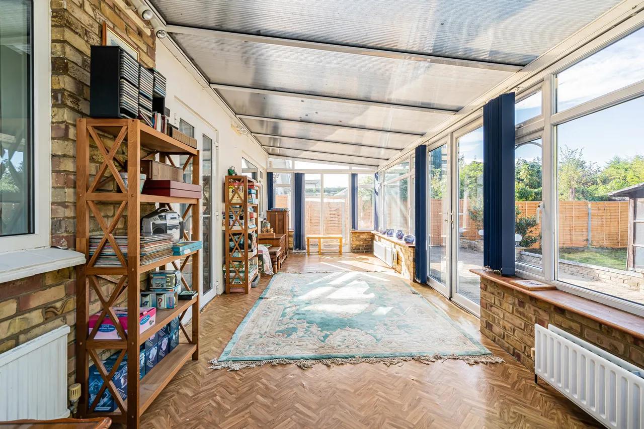 Honeypots Road, Woking, GU22, photo 12