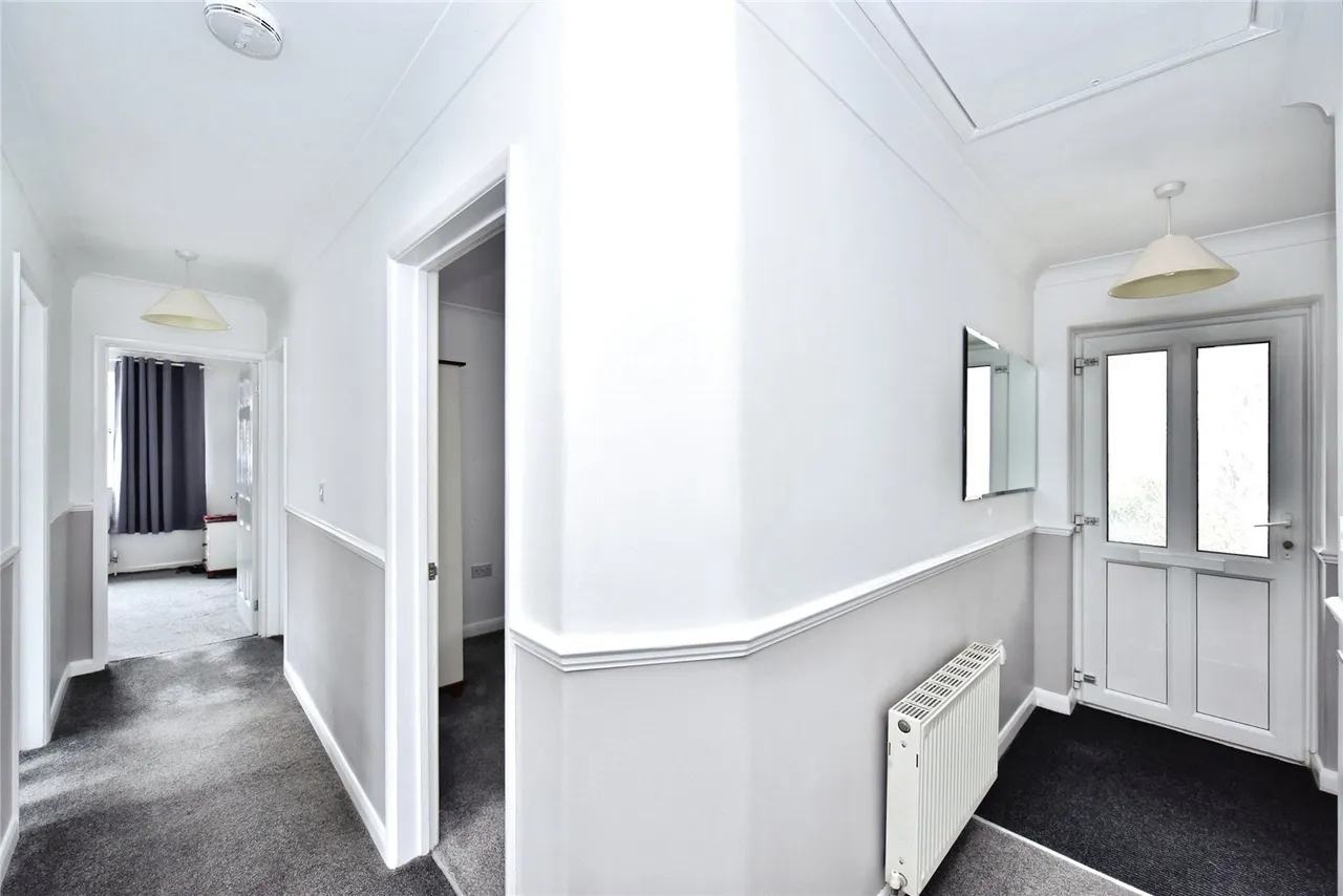 Seaside Avenue, Minster on Sea, ME12, photo 14