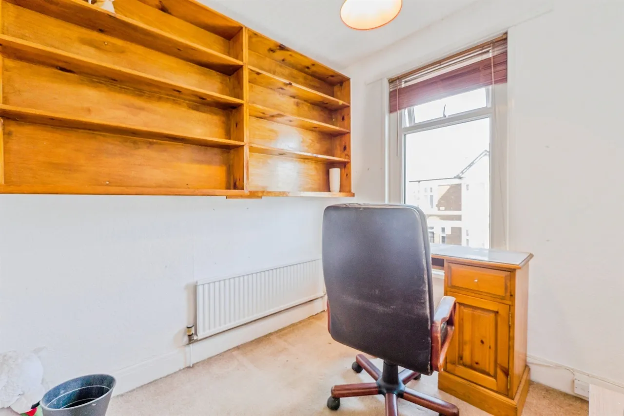 Longspears Avenue, Heath, Cardiff, photo 10