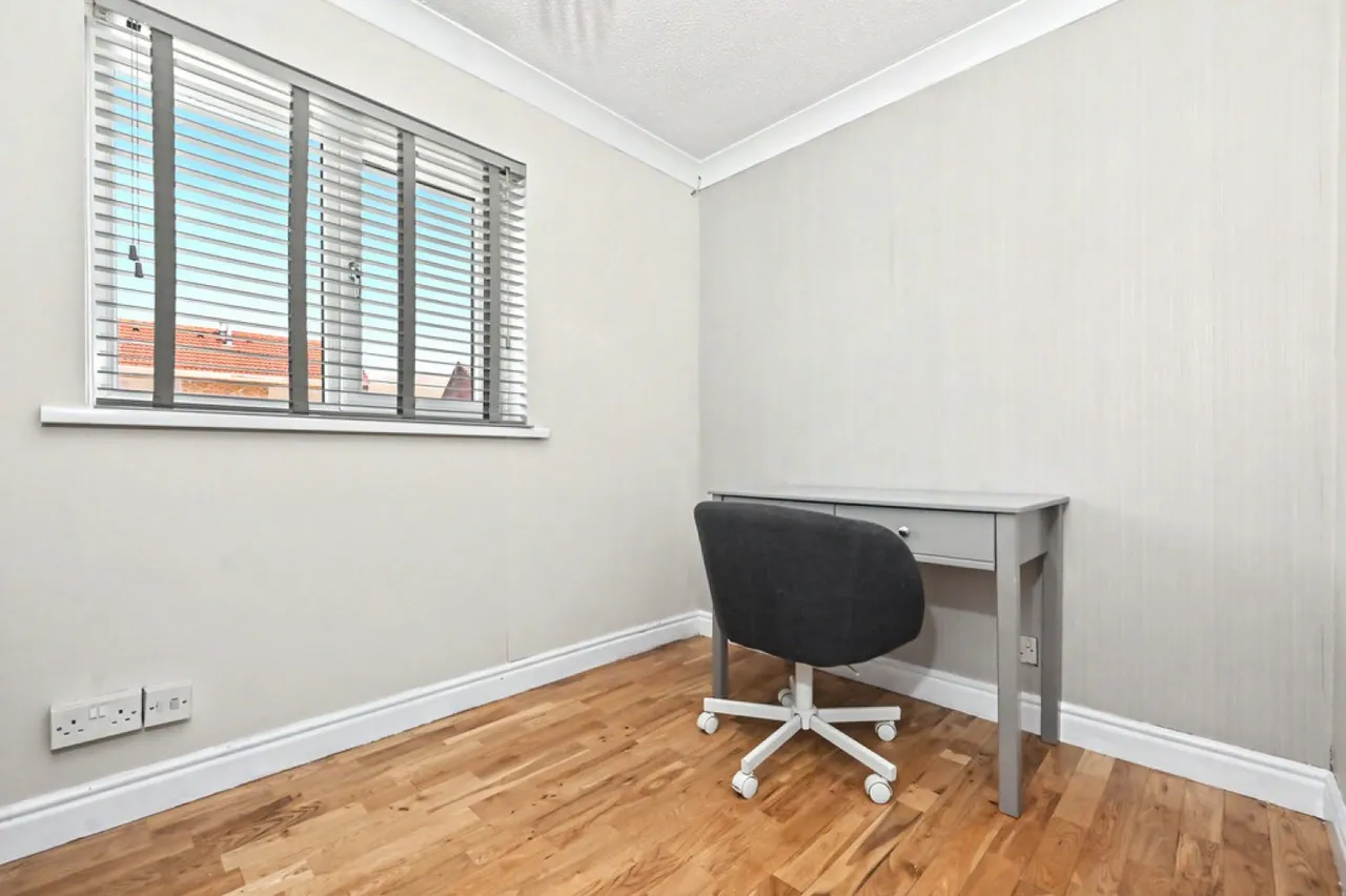 Deanscroft Way, Longton, Stoke-on-Trent, photo 12