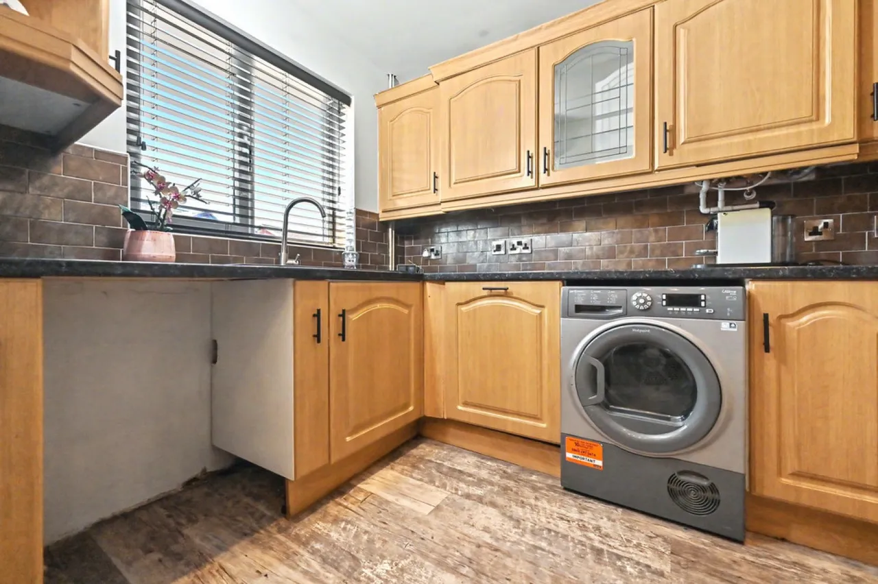 Deanscroft Way, Longton, Stoke-on-Trent, photo 7