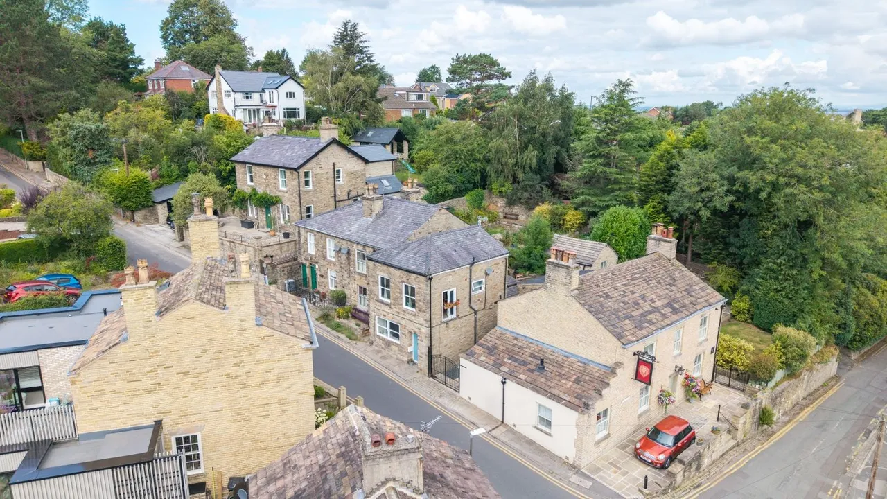 Chancery Lane, Bollington, SK10, photo 2