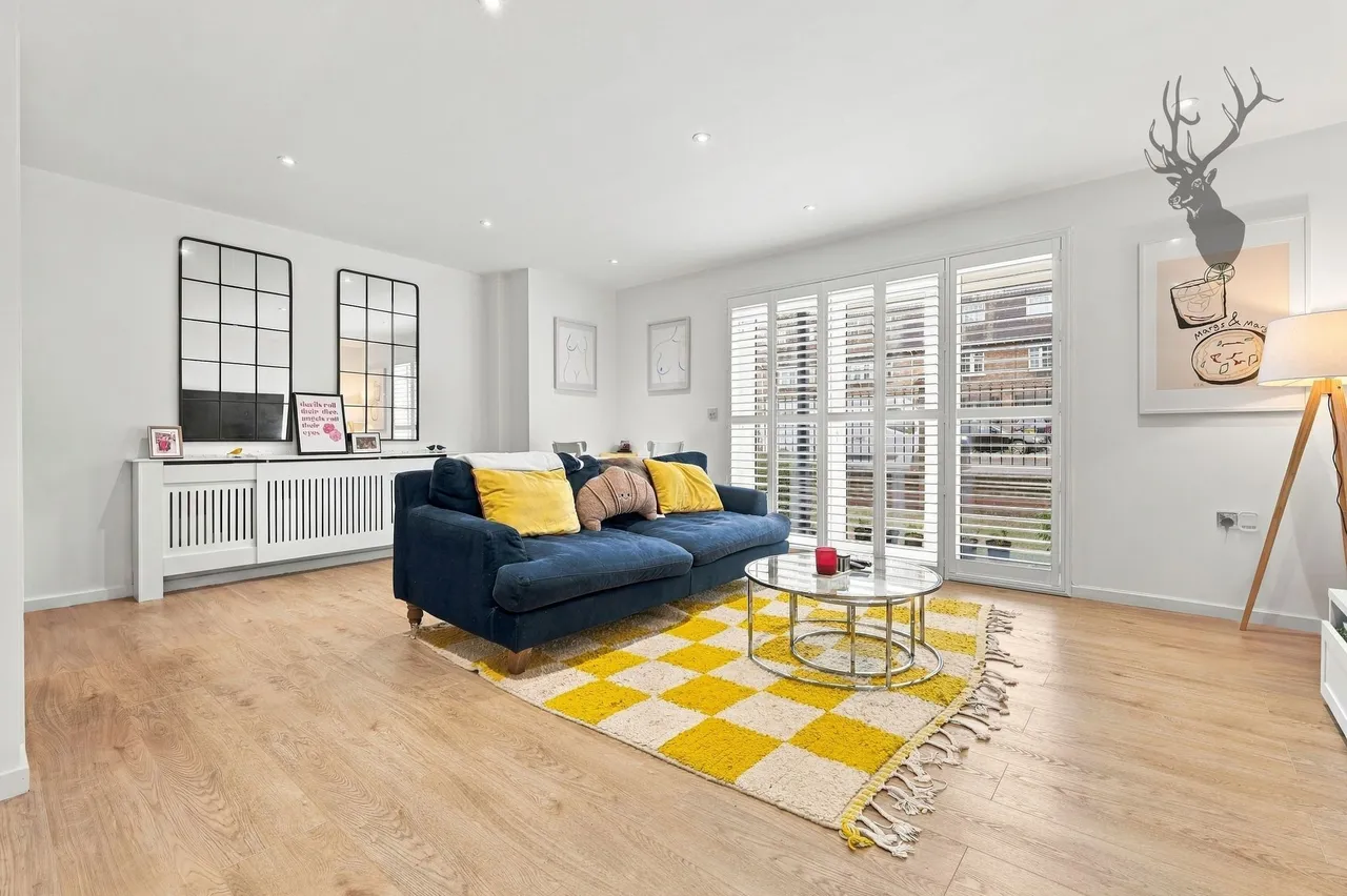 Epping New Road, Buckhurst Hill, IG9, photo 2
