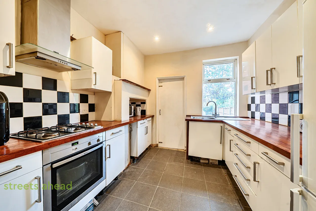Sunnycroft Road, London, SE25, photo 4