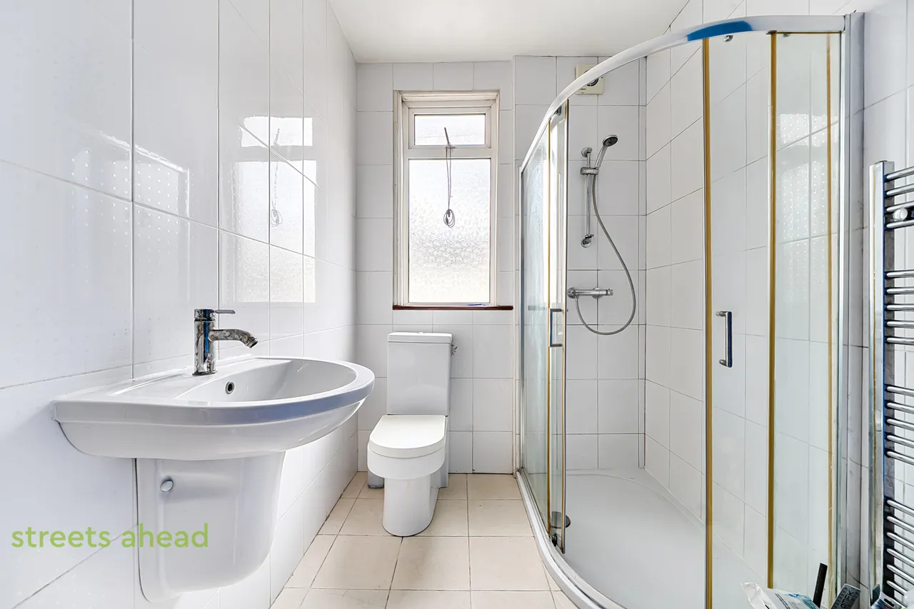 Sunnycroft Road, London, SE25, photo 5