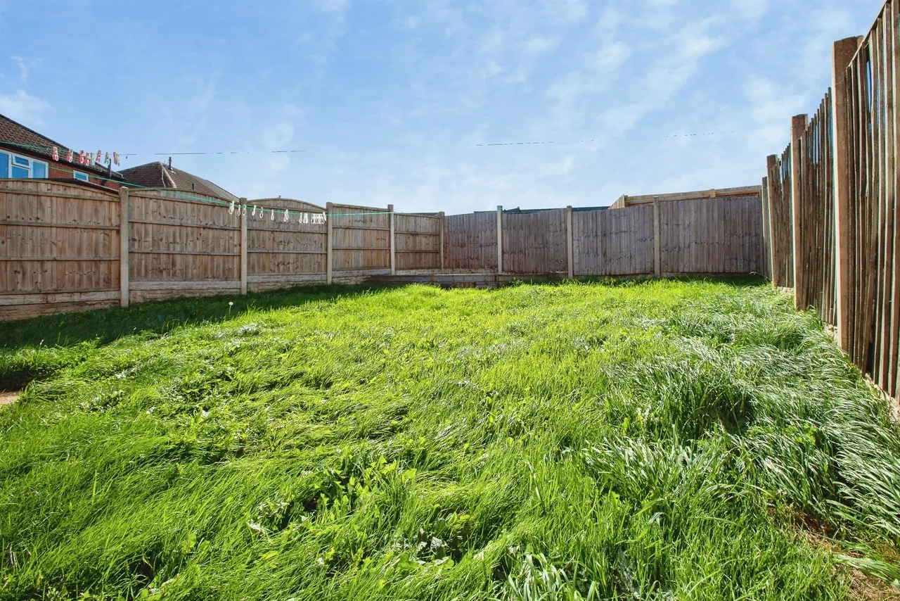 Kingsley Crescent, Stonebroom, DE55, photo 12