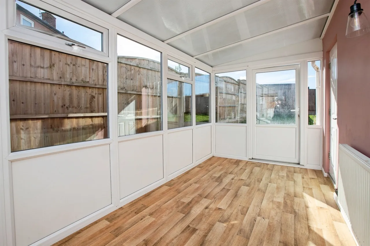 Kingsley Crescent, Stonebroom, DE55, photo 7