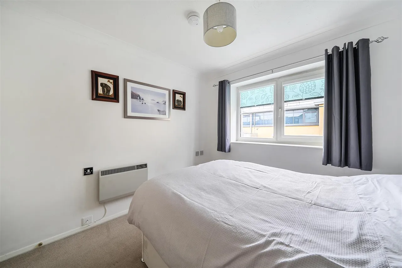 Poole Road, Bournemouth, BH2, photo 7