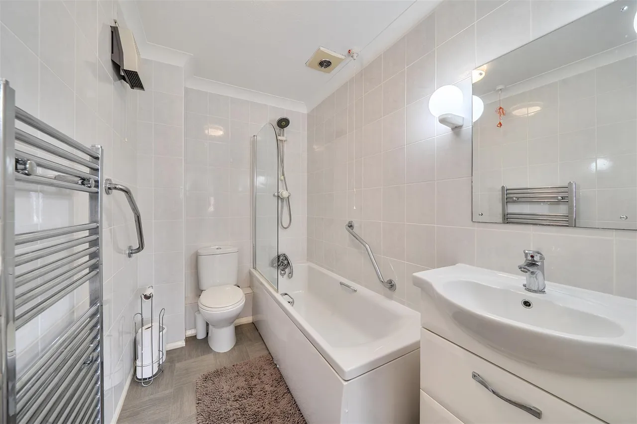 Poole Road, Bournemouth, BH2, photo 9